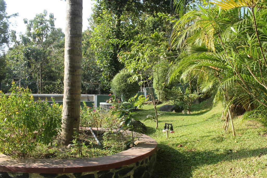 קנדי Green View Holiday Resort מראה חיצוני תמונה