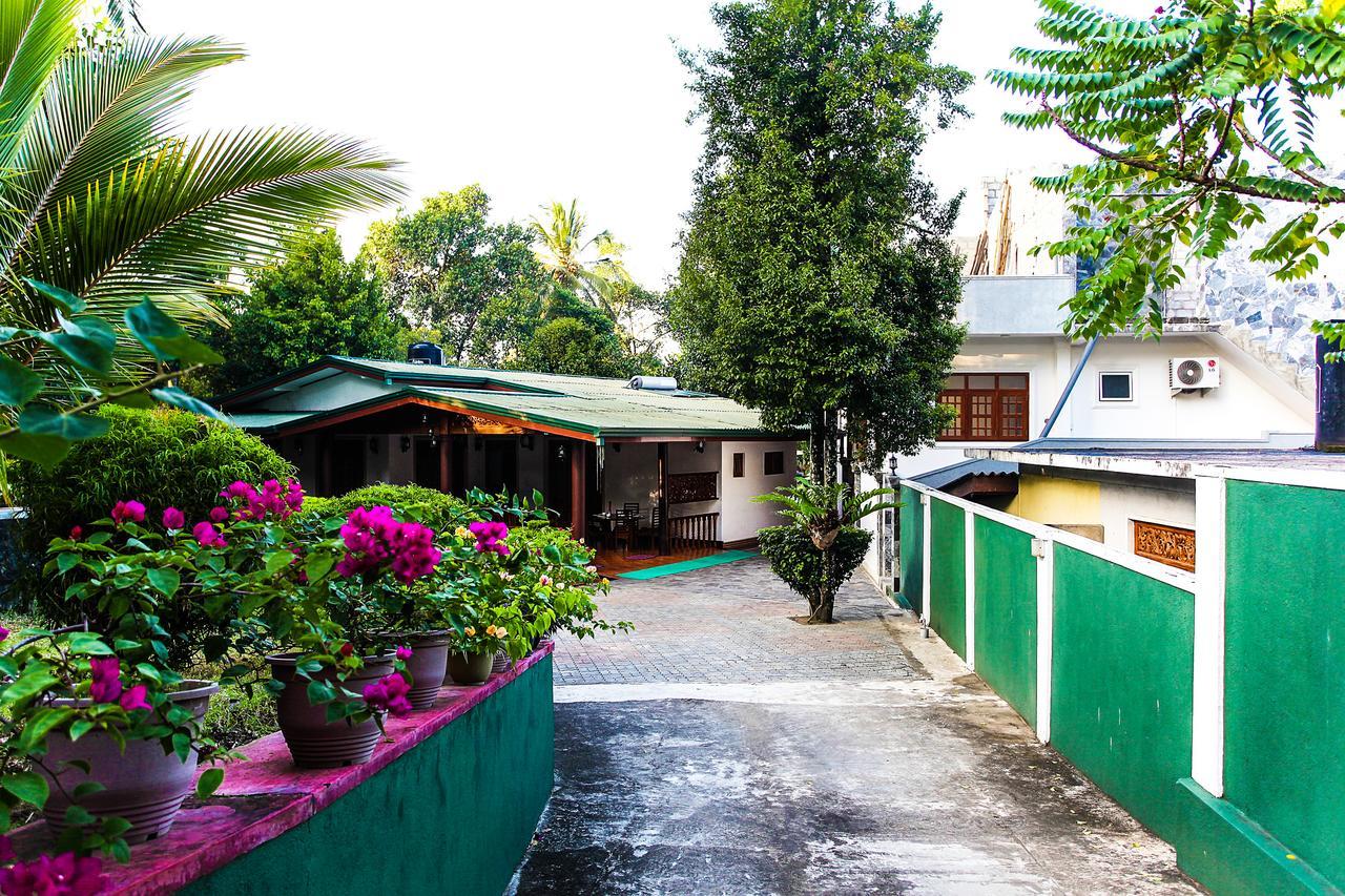 קנדי Green View Holiday Resort מראה חיצוני תמונה